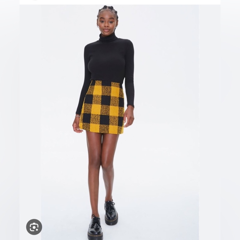 NWOT Black and Yellow Tweed Skirt